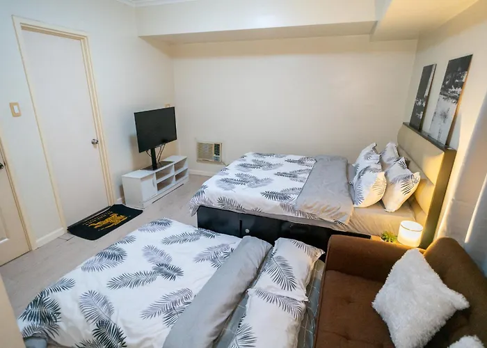 Apartment A2j Luxury 2br Bgc Near Sm Aura, Market2x